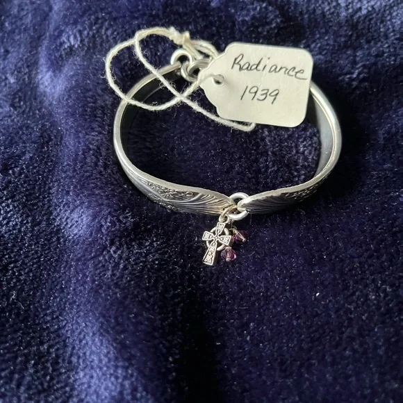 Vintage 1941 Silverware bracelet - Picture 3 of 3
